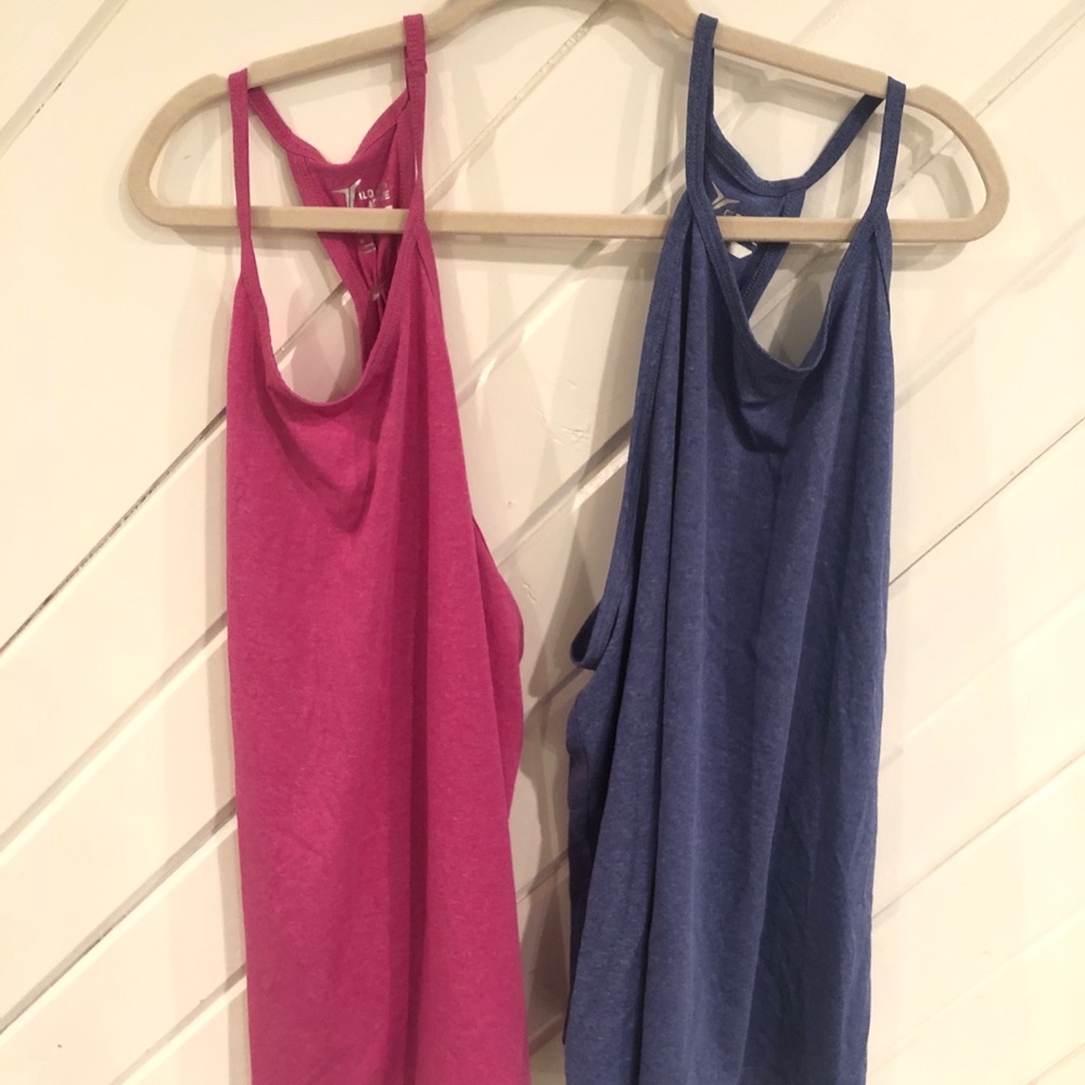 Like NEW Old Navy Workout Tank Bundle